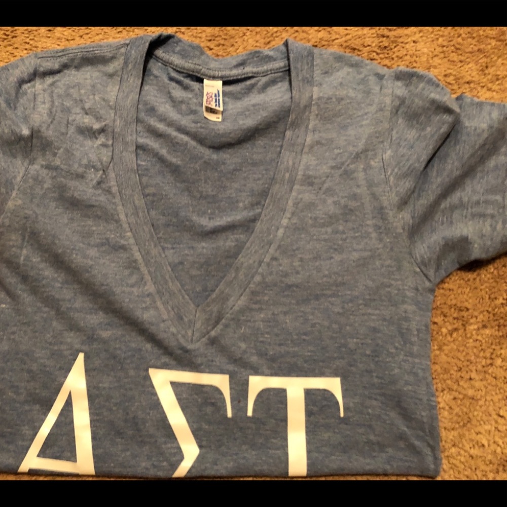 Alpha Sigma Tau short sleeve shirt